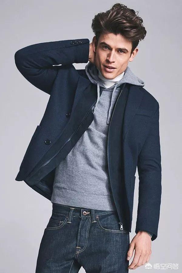 男士西服可以搭配运动鞋和卫衣吗?怎么穿好看?(卫衣搭配什么鞋子好看男)