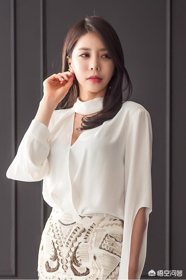 女友劈腿 还要挽回吗:女友跟前男友劈腿我该怎么办