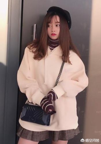 今天特别喜欢百褶裙,有哪些漂亮的百褶裙适合夏天穿