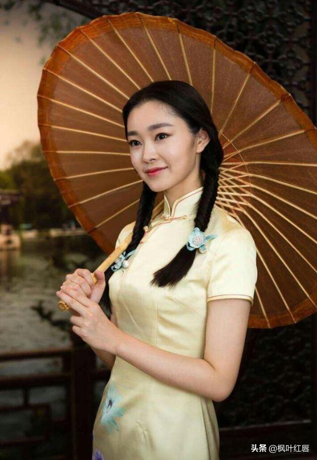 溜肩适合穿什么样袖子的旗袍,插肩的还是上袖的