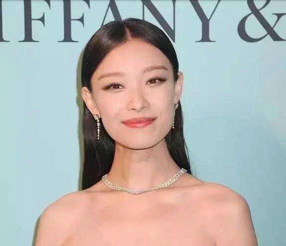 为什么倪妮、舒淇这样的“鲶鱼脸”更显高级