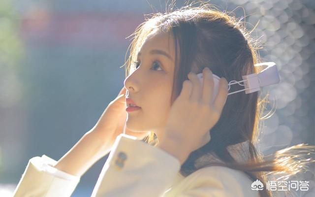 怎样才能把女生拍出清纯的感觉