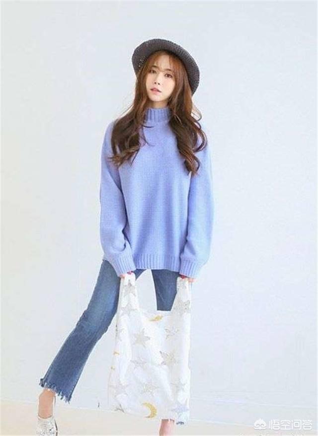 宝蓝色服饰怎么搭配会好看不刺眼