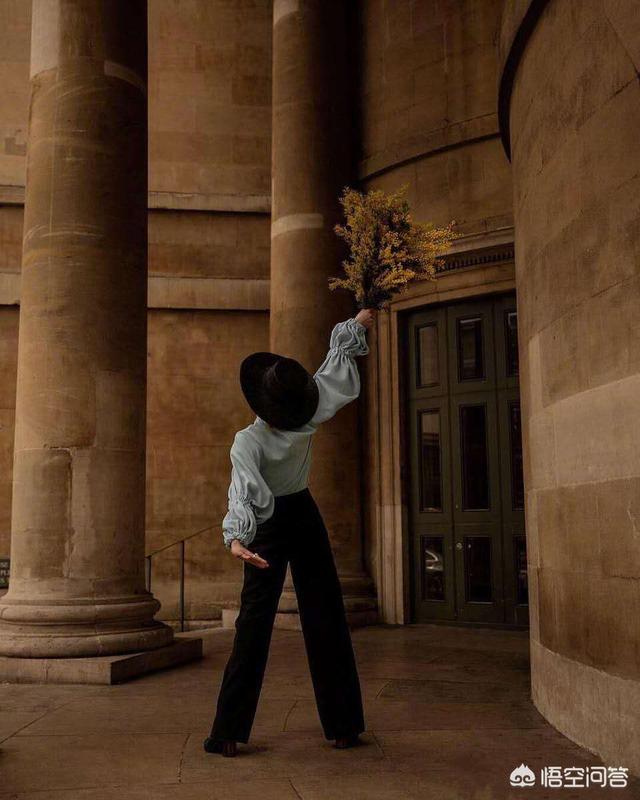 耳饰是服装搭配里必不可少的装备吗哪一种耳饰是百搭款