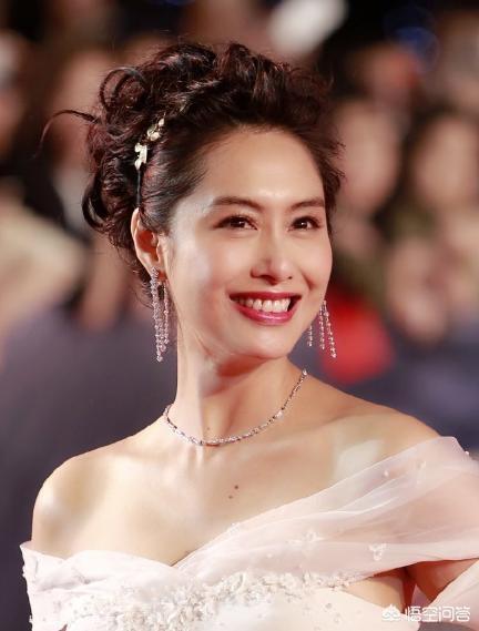 所有的星女郎中,谁和周星驰最搭