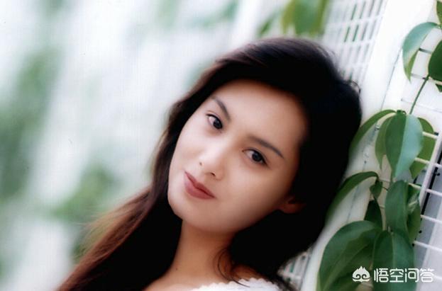 所有的星女郎中,谁和周星驰最搭