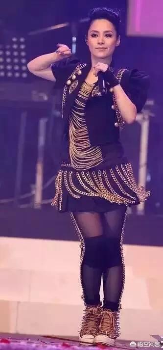 有哪些长得好看,但是衣品不太好的女明星