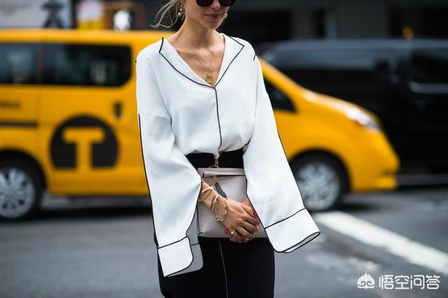 冬天能穿白色外套吗,为什么明星穿着都这么时尚