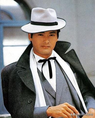 为什么周润发,林青霞可以优雅的老去,现在很多明星却不断的整容