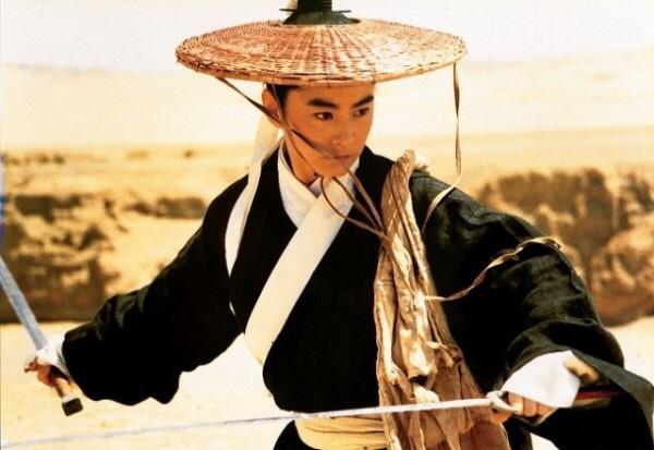 为什么周润发,林青霞可以优雅的老去,现在很多明星却不断的整容