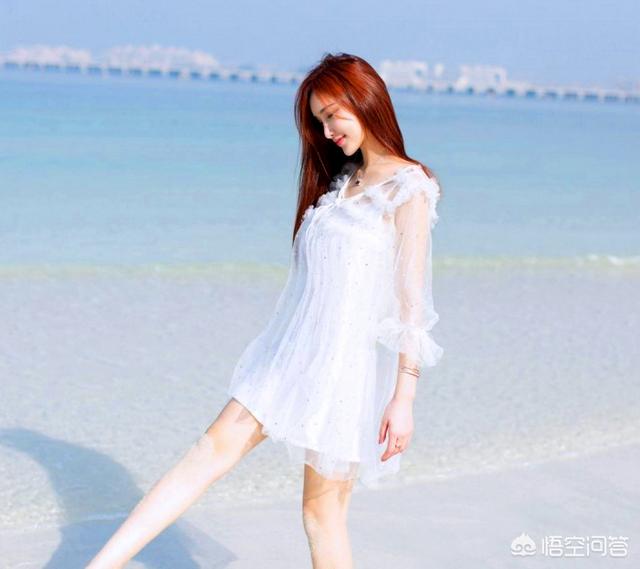 夏天在海边,湖边穿什么样的服饰拍照好看