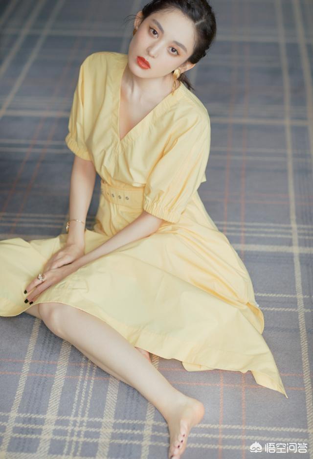 刘亦菲和古力娜扎都有撞过哪些衣服