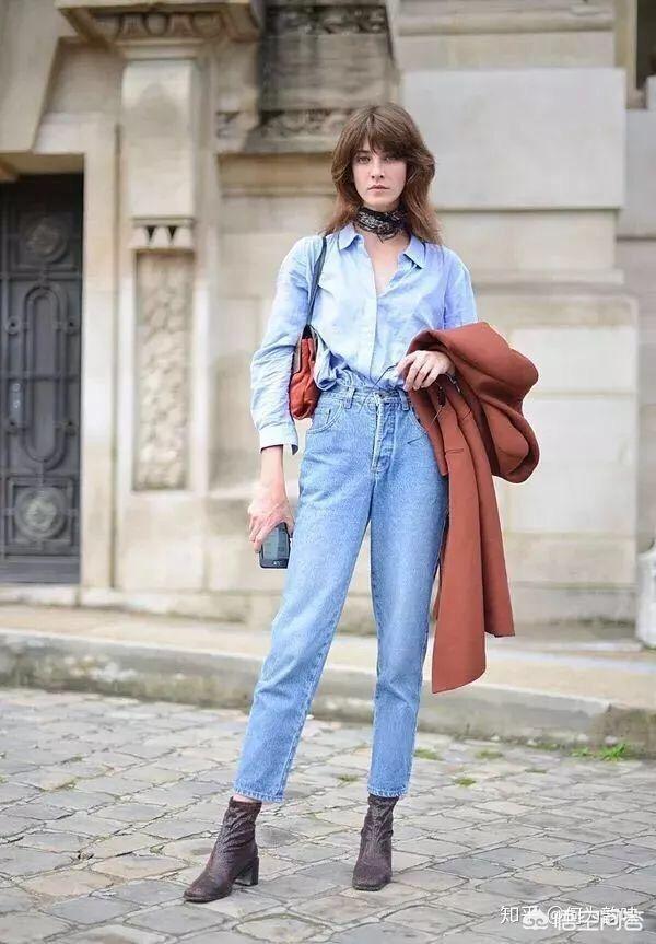 2019年秋冬会流行哪种穿搭风格
