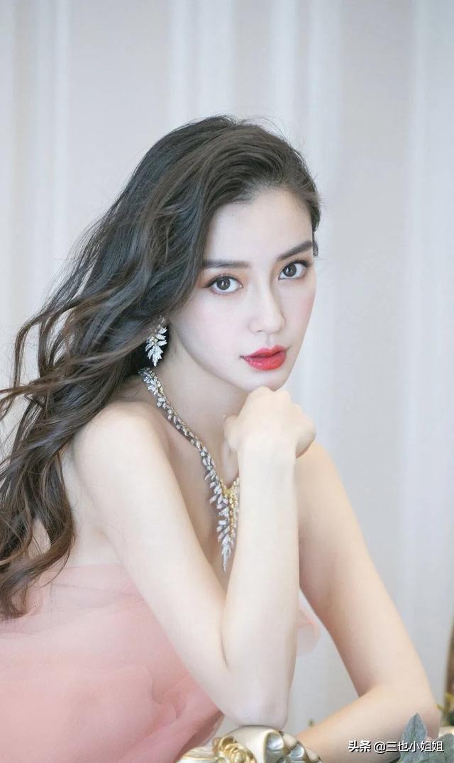 韩国小姐姐除了身材好之外,搭配又有哪些秘诀