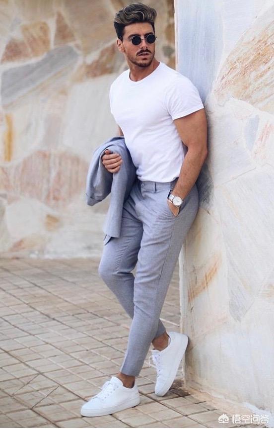 穿十几块的短袖衫会不会很丢人