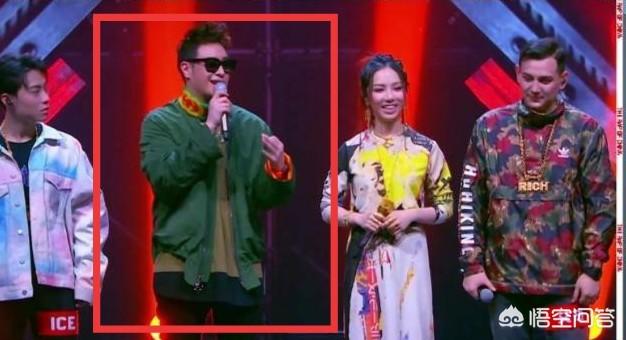 男友风军绿色上衣,怎么搭更时尚