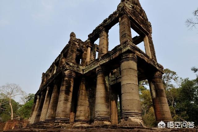 在吴哥窟穿什么色系的衣服拍照好看