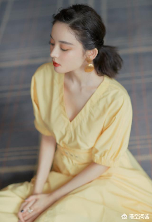 刘亦菲和古力娜扎都有撞过哪些衣服(刘亦菲代言的品牌有哪些)