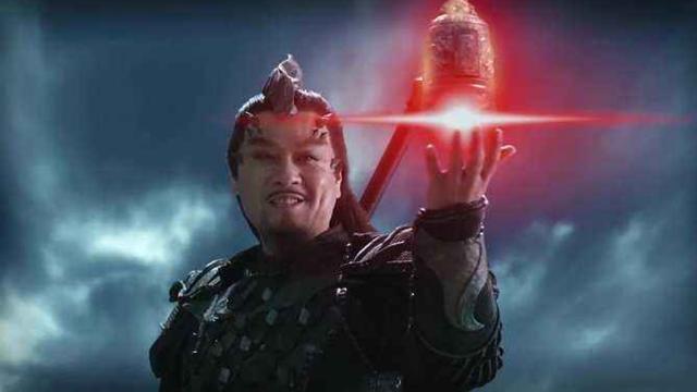 擎苍,出场的时候很霸气,然而一出来,没多久就被墨渊关进了东皇钟