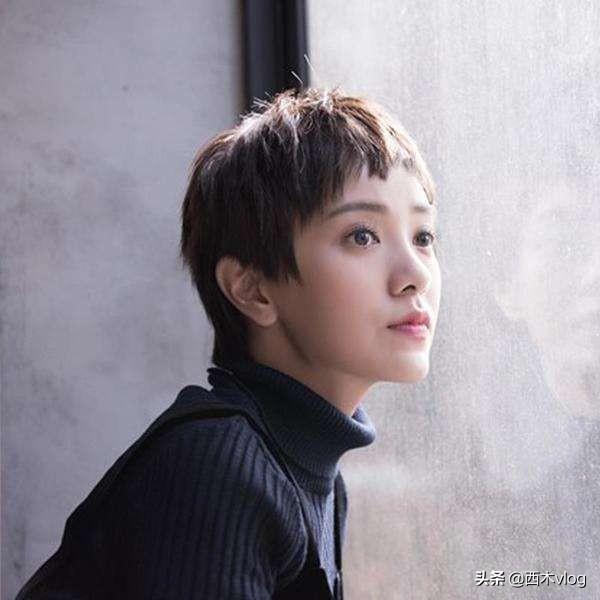 (学生剪短发什么发型好看女)_女性吧(女人吧)-走进女性吧,做时尚健康