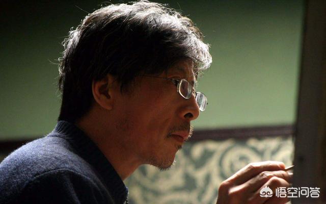 有人说画家冷军的油画很逼真那么他的画到底是怎么画出来的冷军的画最