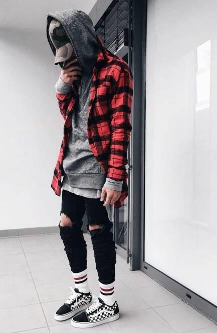 男生穿紧身裤应该如何搭配