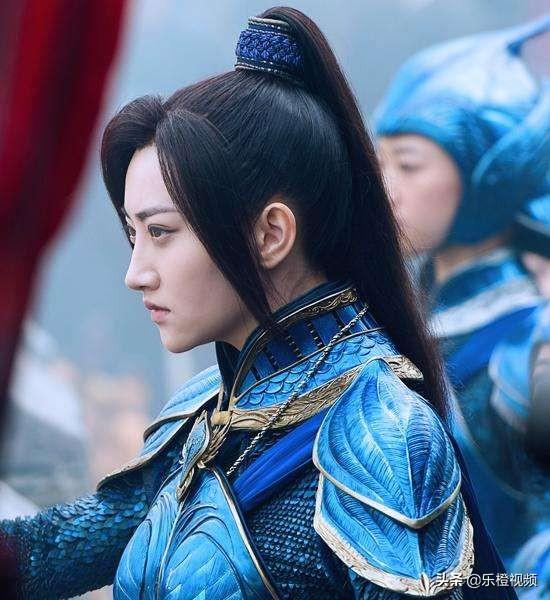 《长城》女兵冲下去对战饕餮的行为难道不是在送死吗