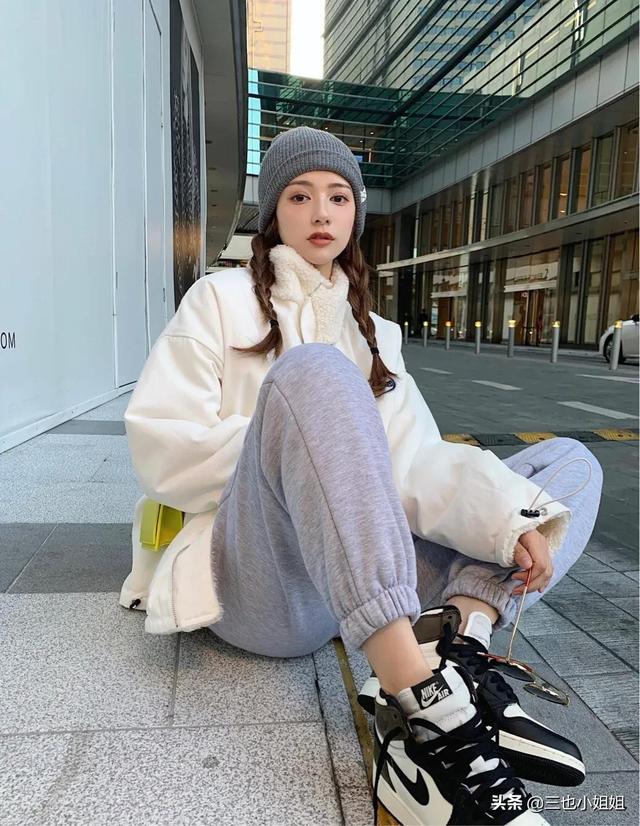 宽松运动裤有点小怎么配上衣_女性吧(女人吧)-走进女性吧,做时尚健康