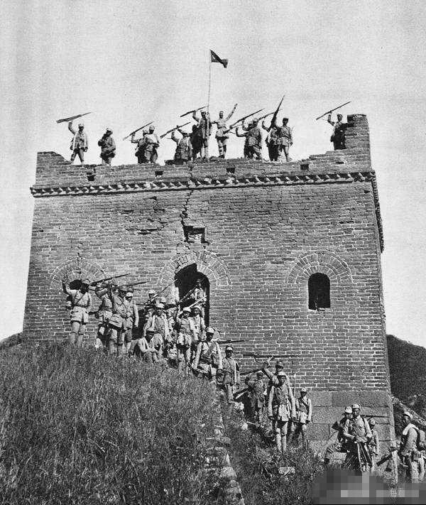 在抗日战争中有什么好的办法可以摧毁日军的碉堡