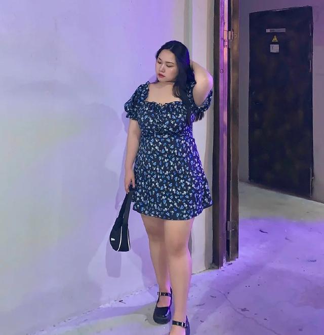上身壮的女生怎么穿衣服好看