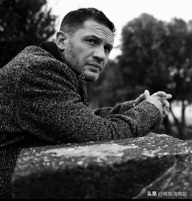 组图:"毒液"10月回归!主演汤姆·哈迪硬汉风采写真大片