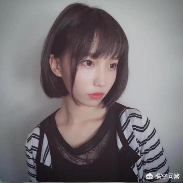 而且还能显脸小(六款适合小圆脸的发型)