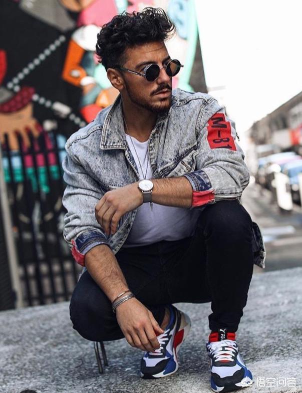 男士牛仔外套搭配什么样的裤子好看不要搭牛仔裤