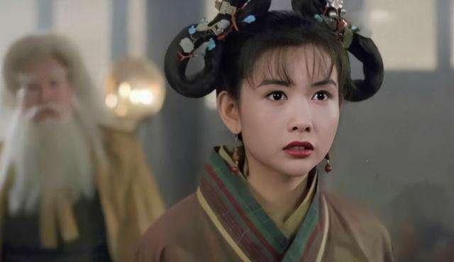 三级女王袁嘉敏港姐出道多年不温不火合作王晶一炮而红