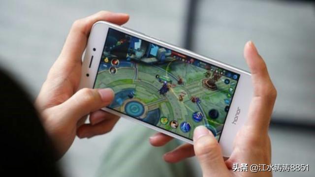 青春期孩子迷上网络游戏严重影响身体和学习怎么办