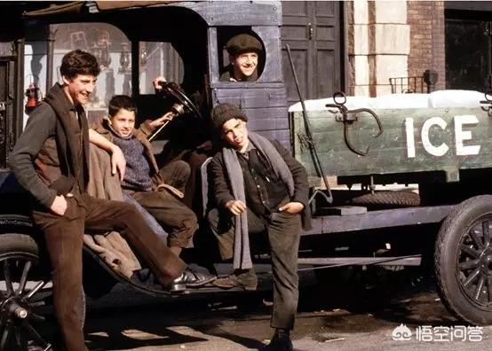 《美国往事》里,面条为什么在车上要伤害黛博拉