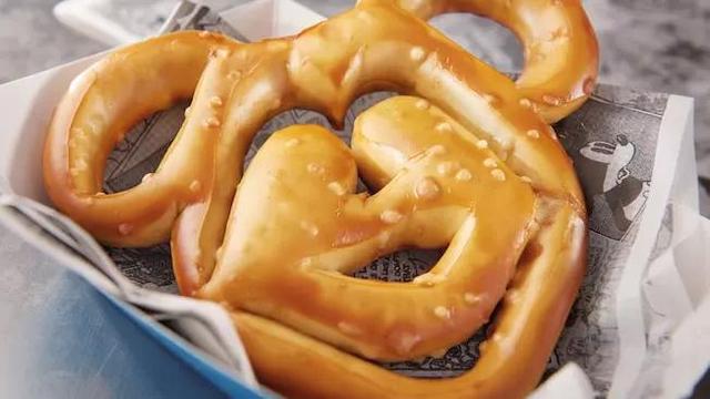 上海迪士尼乐园内最好吃的餐厅是哪家