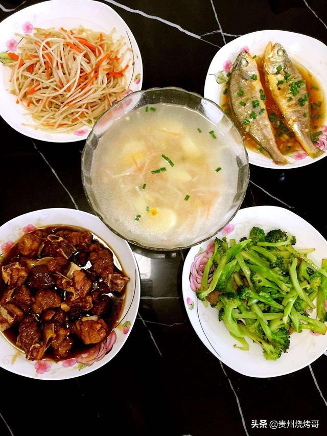 少吃多餐和多吃少餐哪个比较好